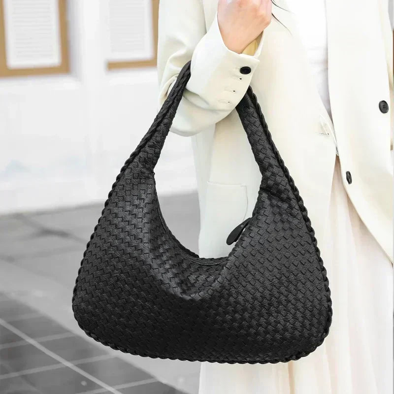 CELINA | PLECIONA TORBA