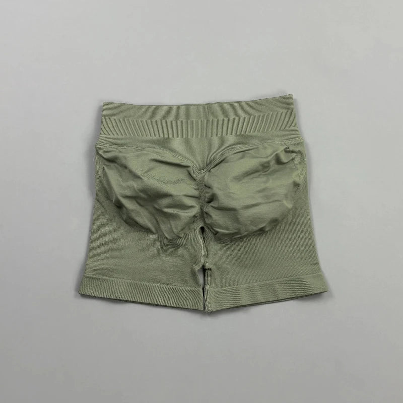 Pantalones cortos deportivos para mujer (tiro bajo, 4,5 pulgadas): ideales para fitness, ciclismo, running y yoga; diseño sin costuras y efecto "scrunch" para realzar los glúteos.